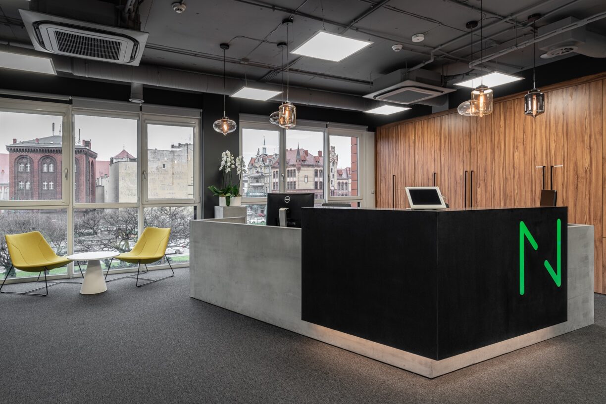 galeria-przestrzen-biznesowa-fach-mebel-8